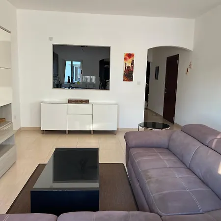 No Available Is-Swieqi